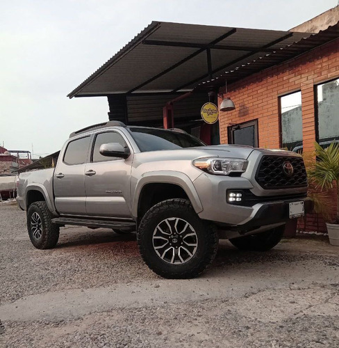 Leveling Kit Calzas Delanteras Toyota Tacoma 2 Pulgadas Foto 4