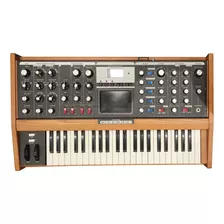 Sintetizador Old School Mini Moog Voyage Impecable Funda