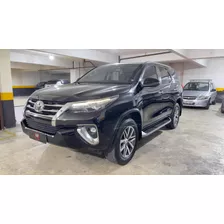 Toyota Sw4 2018 2.8 Tdi Srx 7l 4x4 Aut. 5p