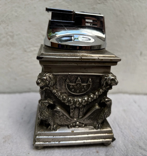 Mechero Antiguo De Mesa Con Adornos De Aguilas Europeo — imagen 1