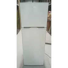 Heladera Zenith B328 Con Freezer Reversible