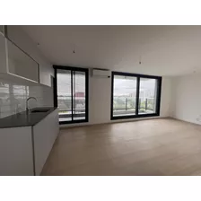 Apartamento A Estrenar, Piso Alto, Hermosa Vista. Garage