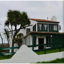 Casa En Venta Ubicado En Los Acantilados, Costa Atlántica, Buenos Aires