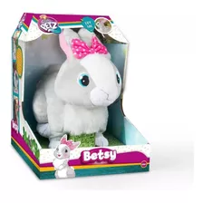 Coelhinha Betsy Clubpetz Interativa Pula Emiti Som Multikids