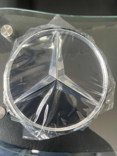 Nuevo Logo Emblema Parrilla Persiana Mercedes Benz  Glc Gle Foto 3