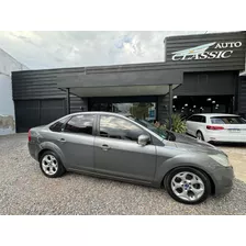 Ford Focus 2 2013 2.0 Ghia Mt