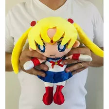 Pelúcia Sailor Moon Usagi Tsukino -33cm- Pronta Entrega