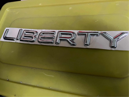 Letra De Liberty Jeep Foto 3