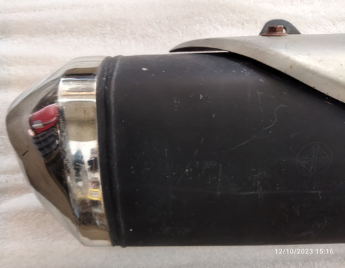 Mofle Caja Silenciador De Moto Suzuki Gsx S750 2022  Detalle Foto 5