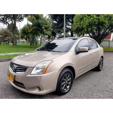 Nissan Sentra 2.0 Mecánico Con Aire Full Equipo 