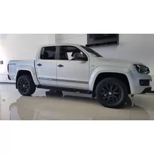 Volkswagen Amarok Dark Label 4x4 At