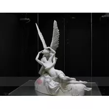 Escultura Eros E Psiquê Reanimada Pelo Beijo Do Amor 25cm