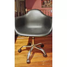 Sillon Eames Giratorio Para Pc Con Ruedas