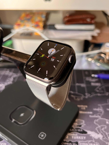 Apple Watch Se 44mm Como Nuevo