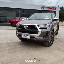 Toyota Hilux Srv 4x4 Manual Nafta - 0km Olivera Automotores