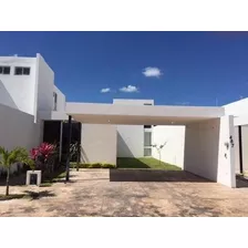 Casa En Pre-venta En Fraccionamiento Royal Del Parque 