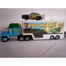 Tommy Highbanks + Mack Hauler Lightning Mc Queen Cars Disney