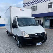 Iveco Daily 55c17 Baú - 2018