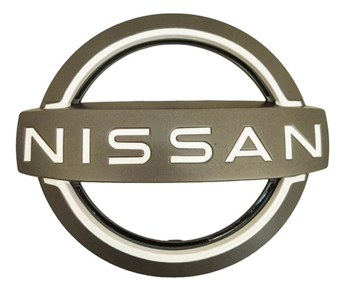 Emblema Parrilla Nissan March 2023 Gris/blanco Foto 10