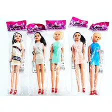 20 Bonecas Tipo Barbie Lembrancinha Atacado