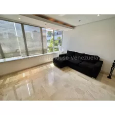 Apartamento En Alquiler En Altamira 23-27727 Yf