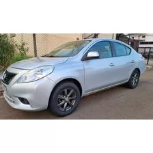 Nissan Versa 2012 1.6 16v Sl Flex 4p