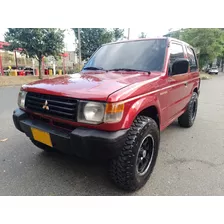 Mitsubishi Montero 1998 2.4 V11