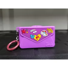 Llavero Barbie Worlds Coolest Wardrobe Pocket Book Keychain