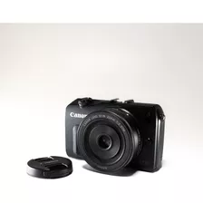Câmera Mirrorless Canon Eos M + Lente 22mm F/2.0