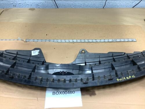 Scion Xa Hatchback 1.5l I4 2006 Front Upper Bumper Grill Ttl Foto 10