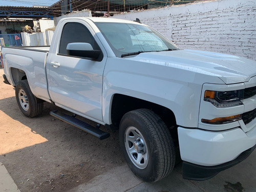 Estribos Chevrolet Silverado Cabina Sencilla 1999-2006 Foto 2