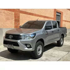 Toyota Hilux Sincrónico 4x4 Diésel