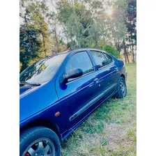 Renault Megane 1997 2.0 Rt