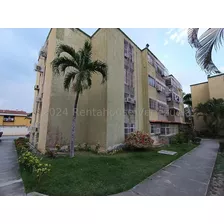 Maria Pastran Vip Apartamentos En Venta En Cabudare Lara Agua Viva El Urbanismo Es Tranquilo, Cuenta Con Areas Verdes, Parque Infantil, Refrescante Piscina, Tanque Con Sistema Hidroneumatico.