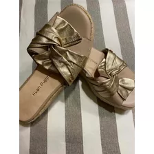 Sandalias Hush Puppies Mujer Talle 36 Doradas