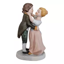 Estatuilla Porcelana Antigua Pareja De Novios Enamorados