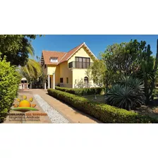 Casa Estilo Español, En Conjunto Cerrado Precio De Oportunidad