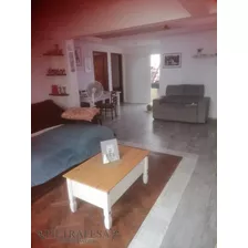 Casa Mas Apto En Venta, 3 Dormitorios, 2 Baños, Azotea-villa Dolores