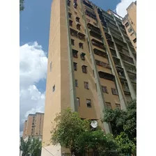 Se Vende Apartamento 56m2 2h/1b/1pe Caricuao Ud5