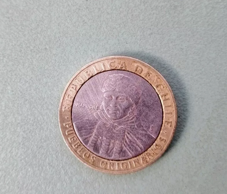 Moneda  100 Pesos Chile Con Falla En Acuñación