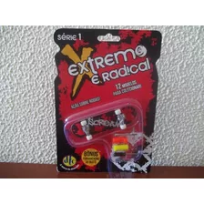 Mini Skate De Dedo Vermelho Scream - Extremo E Radical - Dtc