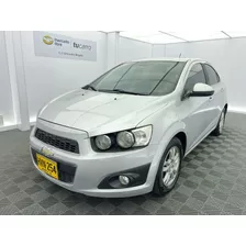 Chevrolet Sonic Lt 2014