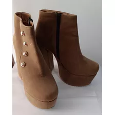 Botas