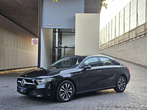 Mercedes Benz A200 Sedan Style At 35.000 Kms