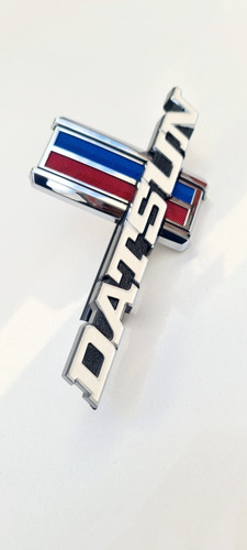 Emblema Original Para Parrilla Datsun 620 Foto 3