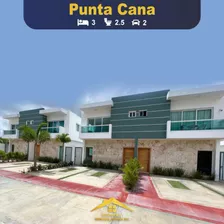 Villa Lista Dentro De Proyecto Cerrado, Ubicado En Brisas De Punta Cana