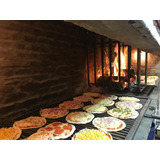 Servicio De Pizzas, Calzones Y Chivitos A La Parrilla