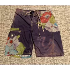 Short Surf True Religión Talla 32 Playa 