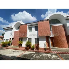 Juan Carlos González. Renta House Carabobo Vende Casa Urb. El Trigal Norte Mls #24-9805 Rah/jcg.