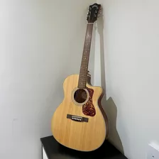 Guitarra Acústica Guild Om-240ce Para Diestros Con Funda